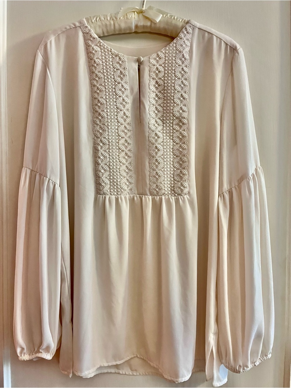 LOFT Cream Lace-Trim Peasant Blouse or Poet’s Blouse with Bishop Sleeves